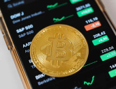 Jaunas prasības kriptoaktīvu un valūtas tirgotājiem