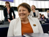 Minimālā alga nākamgad būtu jāpalielina līdz 380 eiro mēnesī