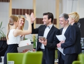 Valdība atbalsta jaunu atzīmējamo dienu ieviešanu - sociālā darba un Mazā biznesa dienu