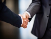 Pērn Baltijā audzis uzņēmumu pirkšanas un pārdošanas darījumu skaits