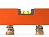 Nodokļus maksāt motivētu skaidri un vienlīdzīgi spēles noteikumi