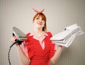 Vai algu drīkst saņemt sievas kontā?