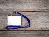 Ko drīkst norādīt darbinieku identifikācijas kartēs?