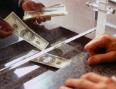 Plāno noteikt stingrākas prasības kredītiestāžu amatpersonām un darbiniekiem