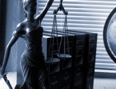 Zvērināts advokāts ir atbildīgs par padomu došanu klientiem