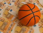 Pienākums maksāt daļu no sportista ienākumiem var būt negodīgs līguma noteikums