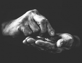 Precizēs vecuma pensijas aprēķināšanas kārtību izdienas pensiju  saņēmējiem