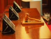 Noraida prasību par naudas piedziņu no “LatRosTrans”