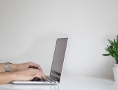 ST pieņem spriedumu par piemaksu par virsstundu darbu vai darbu svētku dienās saņemšanu