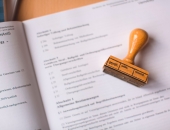 Diplomātu un konsulāro amatpersonu izdotos dokumentus atbrīvo no legalizācijas prasības