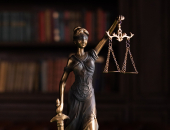 Ierosināta lieta par tiesībām būt par maksātnespējas administratoru, ja pret personu ir izbeigts kriminālprocess