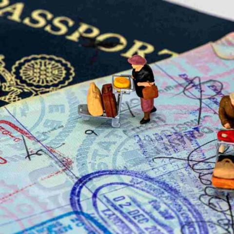 Stingrāk uzraudzīs trešo valstu pilsoņu ieceļošanu Latvijā