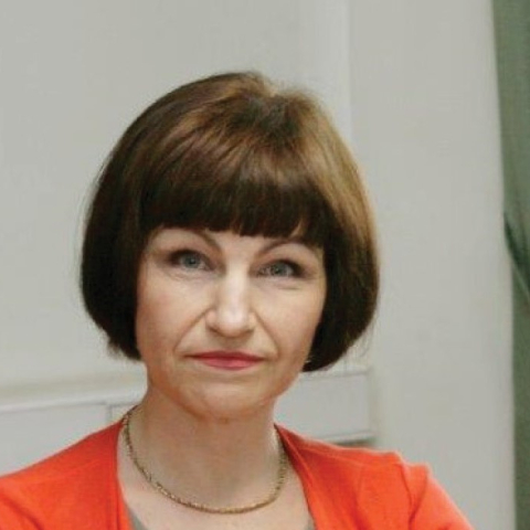 Senātā darbu sāk senatore Sanita Osipova