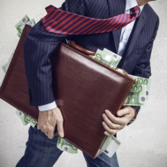 Latvijas uzņēmumu kreditēšana palielinās