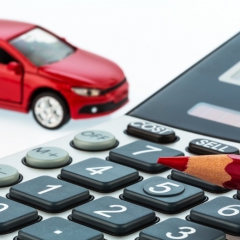 Lems par uzņēmumu vieglo transportlīdzekļu nodokļa likmes paaugstināšanu