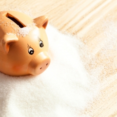 Neatbalsta priekšlikumu par sāls, cukura un citu pārtikas produktu aplikšanu ar nodokli