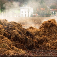 Atvieglos reģistrēšanos organiskā mēslojuma apritē iesaistītajiem uzņēmējiem