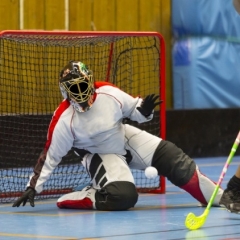 Latvijā radīti pasaulē pirmie aizsargi, kas pieņem sportista ķermeņa formu