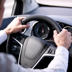 Latvijā varēs pārvietoties ar ārvalstīs reģistrētu auto, maksājot nodokli