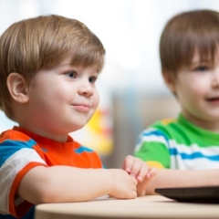 Latvijā veido datorspēli, kas palīdz bērnu lasītprasmes apguvē