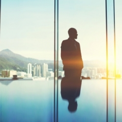 Februārī investoru optimisms sasniedzis jaunas virsotnes