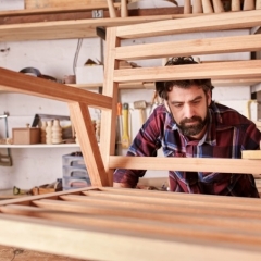 Lietuvas mēbeļu tirgotājs