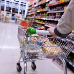 Pārskatīs sodus par patērētāju tiesību aizsardzības, tirdzniecības un pakalpojumu sniegšanas noteikumu pārkāpumiem