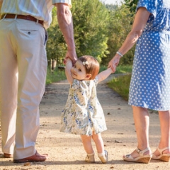 Ceļojot kopā ar mazbērniem, noderēs pilnvara