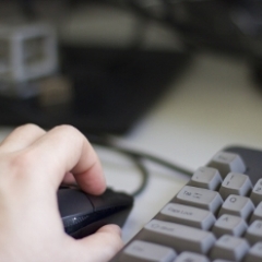 No 1.jūlija uzsāk e-piedziņu uz naudas līdzekļiem kredītiestādēs