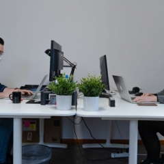 Spēkā atstāti spriedumi par prettiesisku atstādināšanu no darba Covid-19 pandēmijas laikā